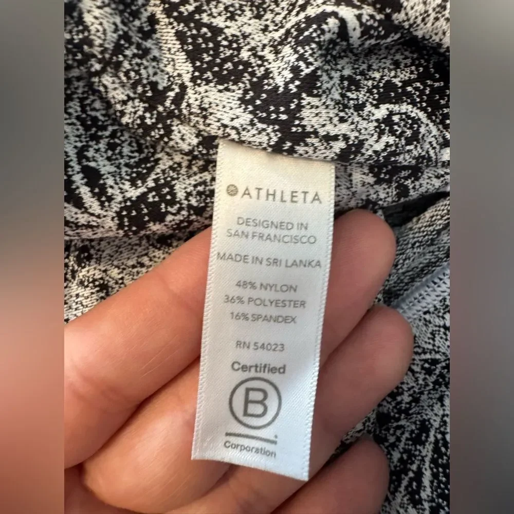 Athleta Elation Graffiti 7/8 Leggings | Fits Like XS | No Size Tag